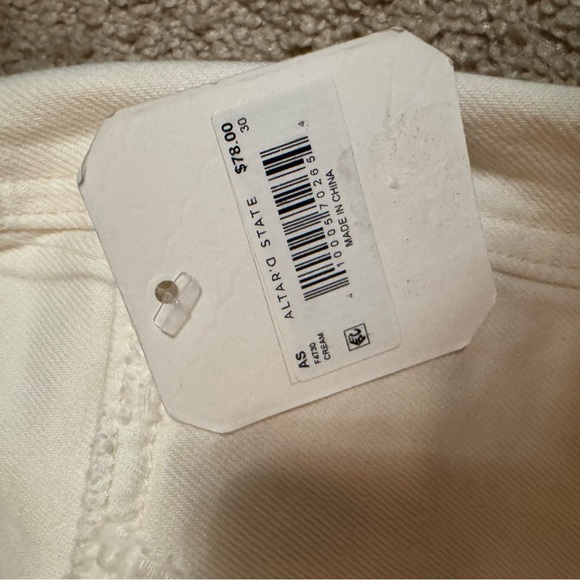 Altar'd State Cream straight leg Denim - Picture 2 of 4